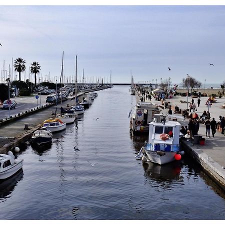 La Casa Sul Molo Bed & Breakfast Viareggio Ngoại thất bức ảnh