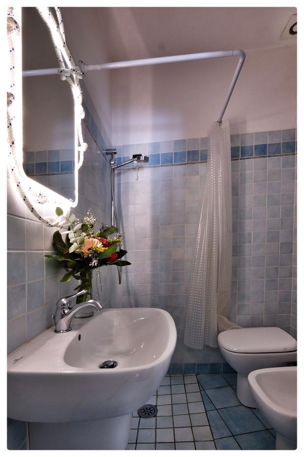La Casa Sul Molo Bed & Breakfast Viareggio Ngoại thất bức ảnh