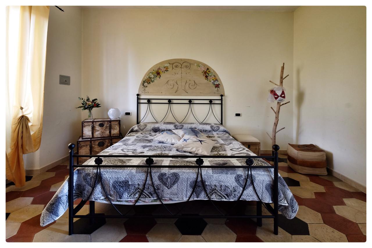 La Casa Sul Molo Bed & Breakfast Viareggio Ngoại thất bức ảnh